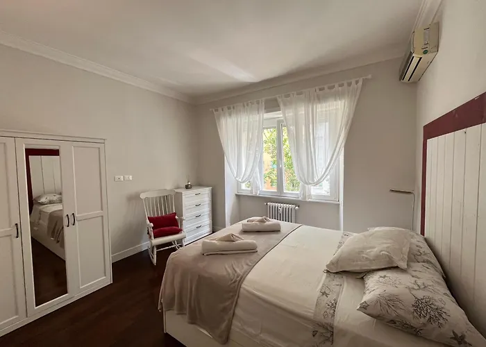 Vatican Family House 2 Baths & 3 * Rome